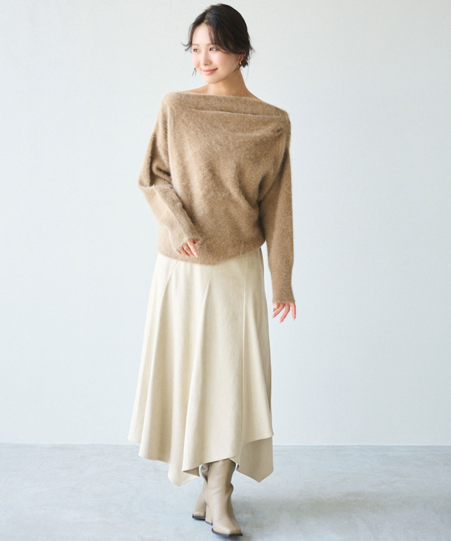 【新品未使用タグ付】aimeine サテンバイヤススカート ベージュ サテンバイヤススカート｜PETAL ONLINE（ペタルオンライン）