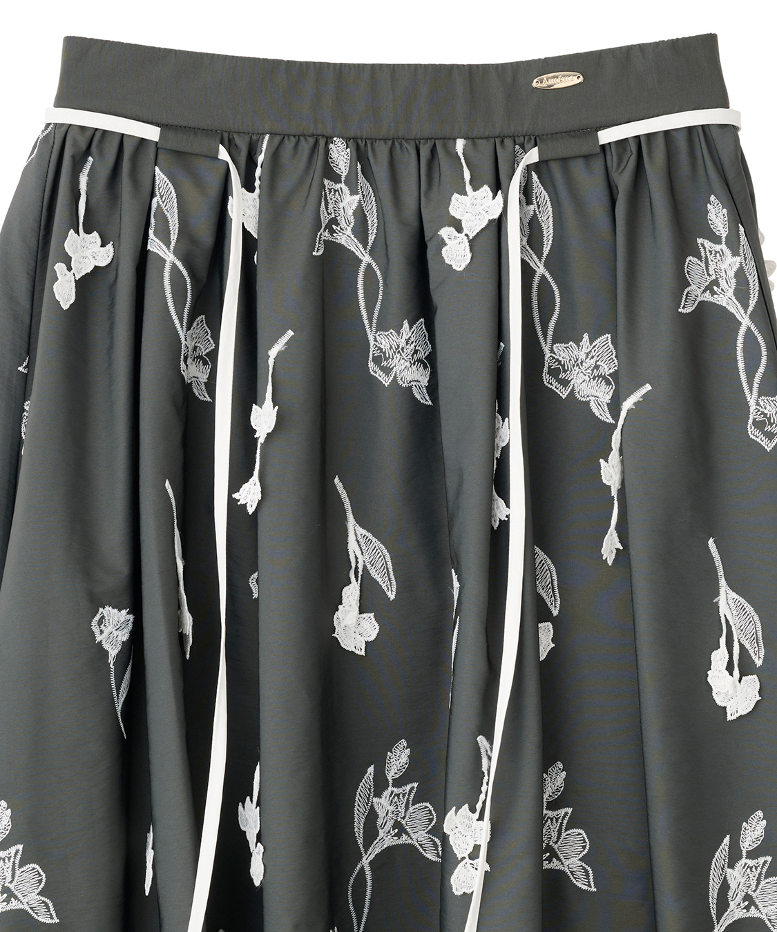 Aimeine 3D刺繍フレアスカート 3D刺繍フレアスカート｜PETAL ONLINE（ペタルオンライン）