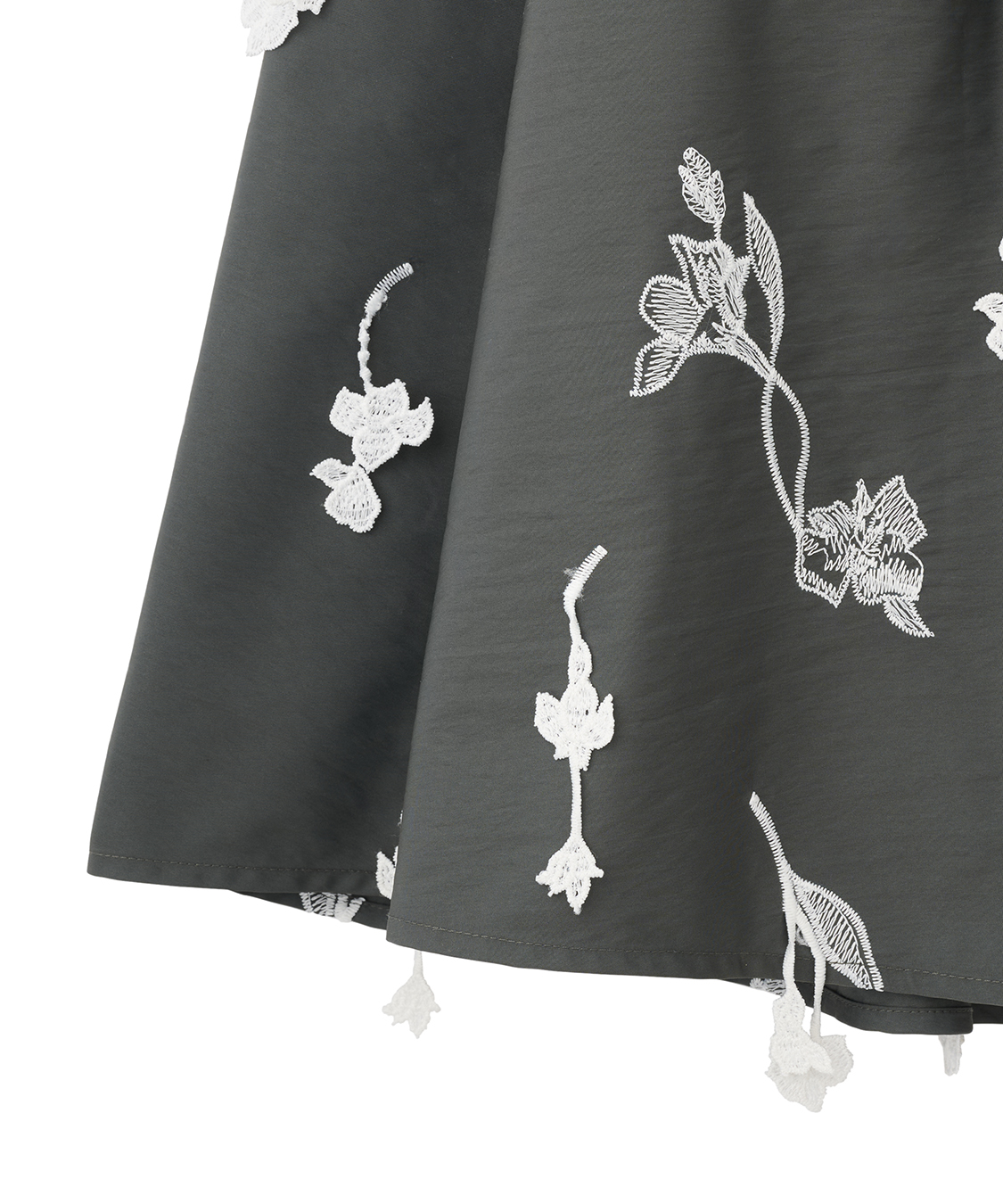 Aimeine 3D刺繍フレアスカート 3D刺繍フレアスカート｜PETAL ONLINE（ペタルオンライン）