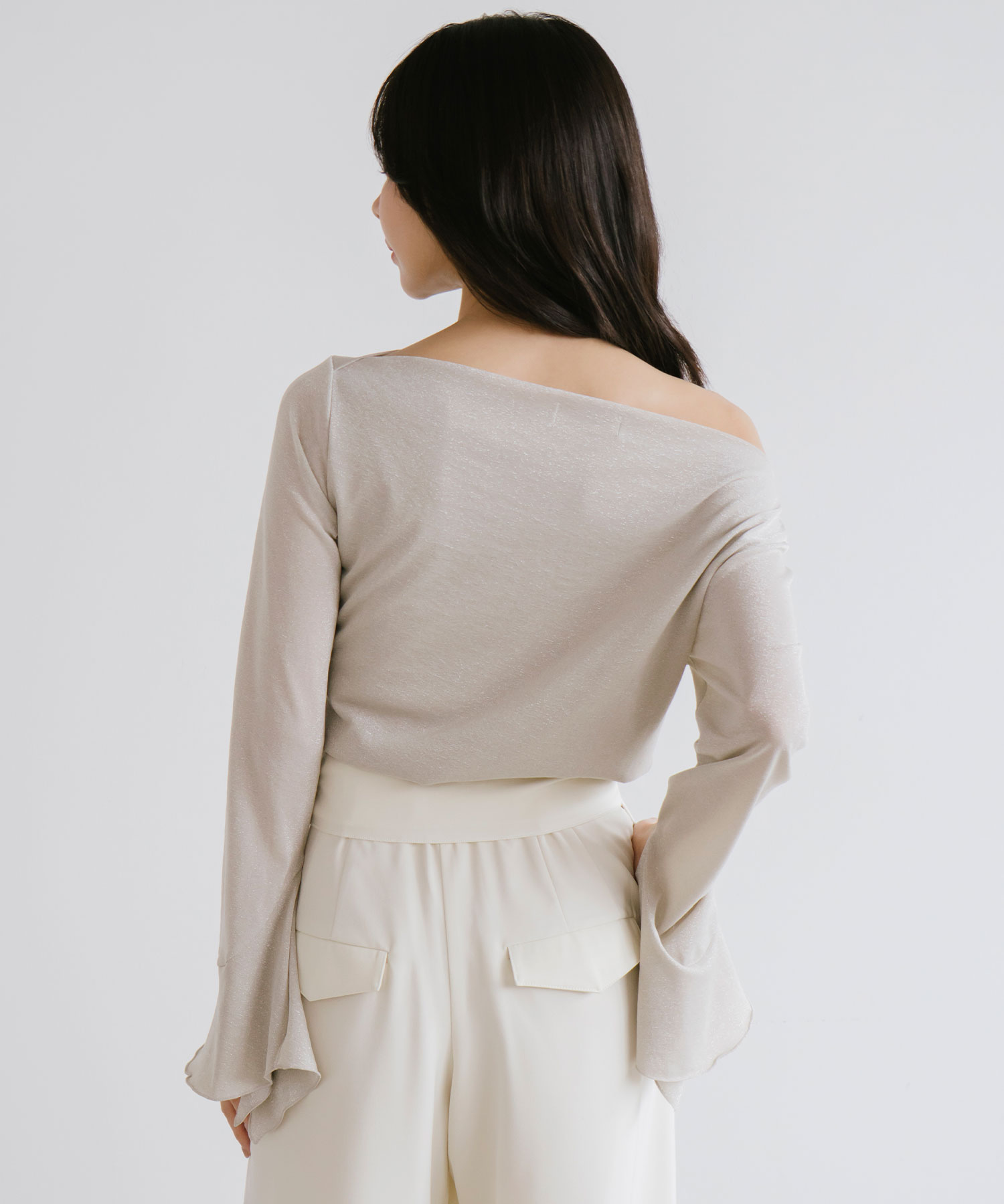 Aimeine ドレープネックカフススリーブブラウス ドレープネックカフススリーブトップス｜PETAL ONLINE（ペタルオンライン）