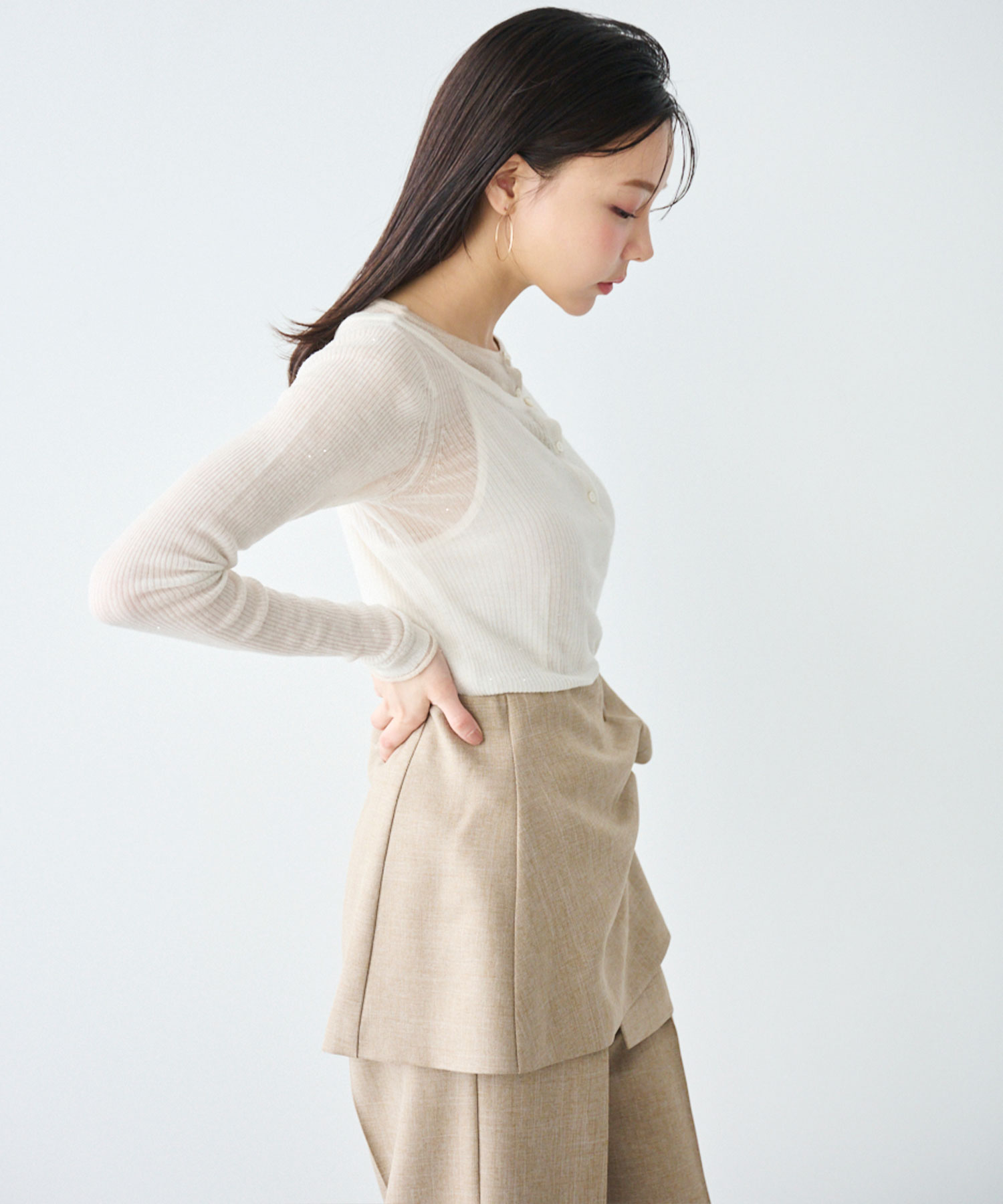 Aimeineエメイン スパンコールプルオーバー　オフ スパンコールプルオーバー｜PETAL ONLINE（ペタルオンライン）