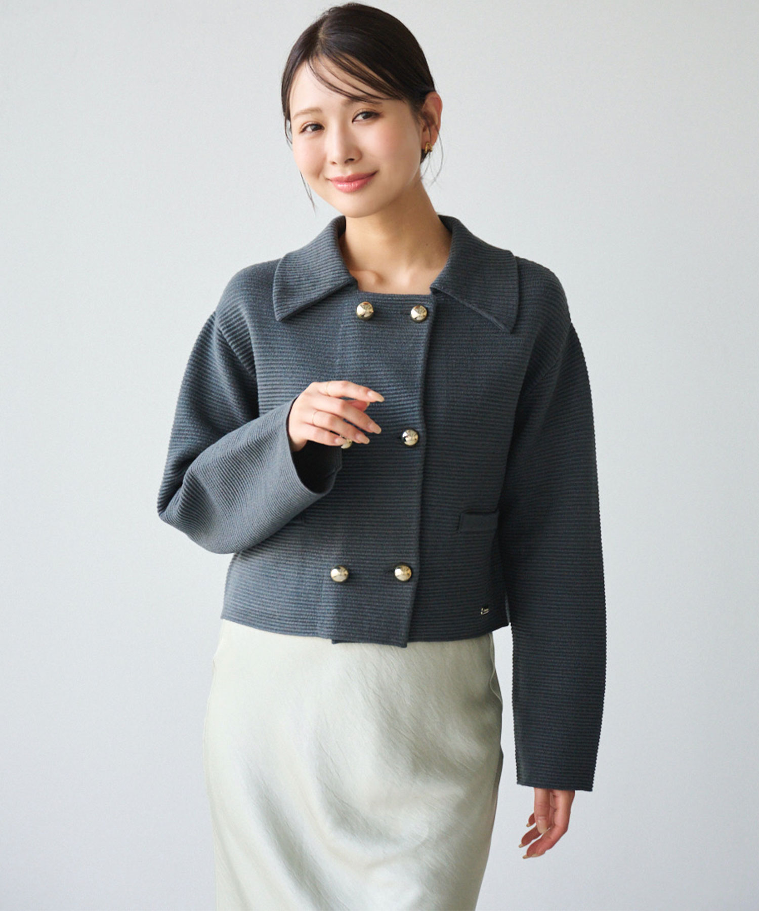 エルメス 満印のサドルスタッド多ポケットジャケット 外套 40サイズ 綿 Wボタンニットジャケット｜PETAL ONLINE（ペタルオンライン）