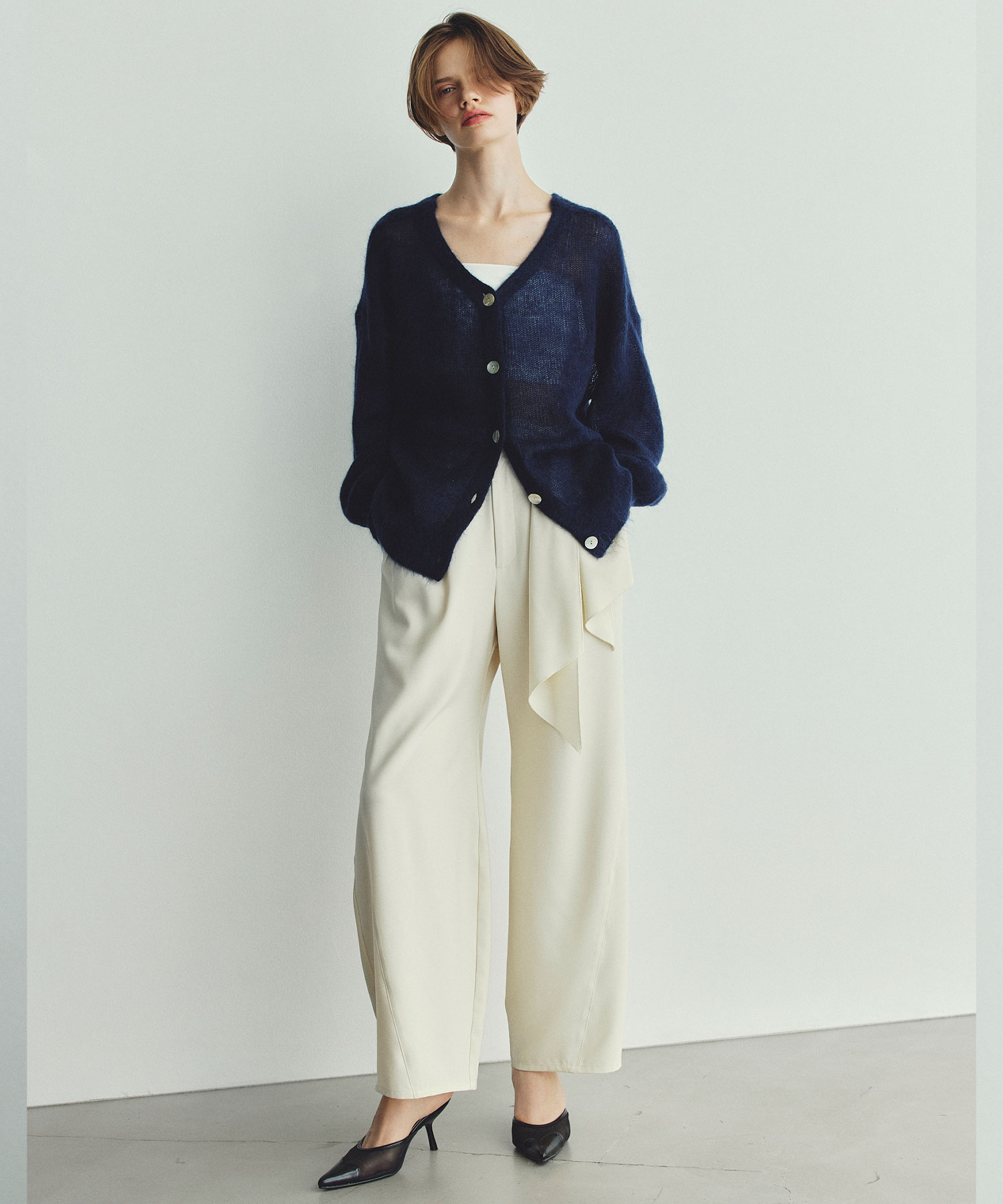 【Aimeine(エメイン)】シアードッキングノーカラージャケット シアードッキングノーカラージャケット｜PETAL ONLINE（ペタルオンライン）