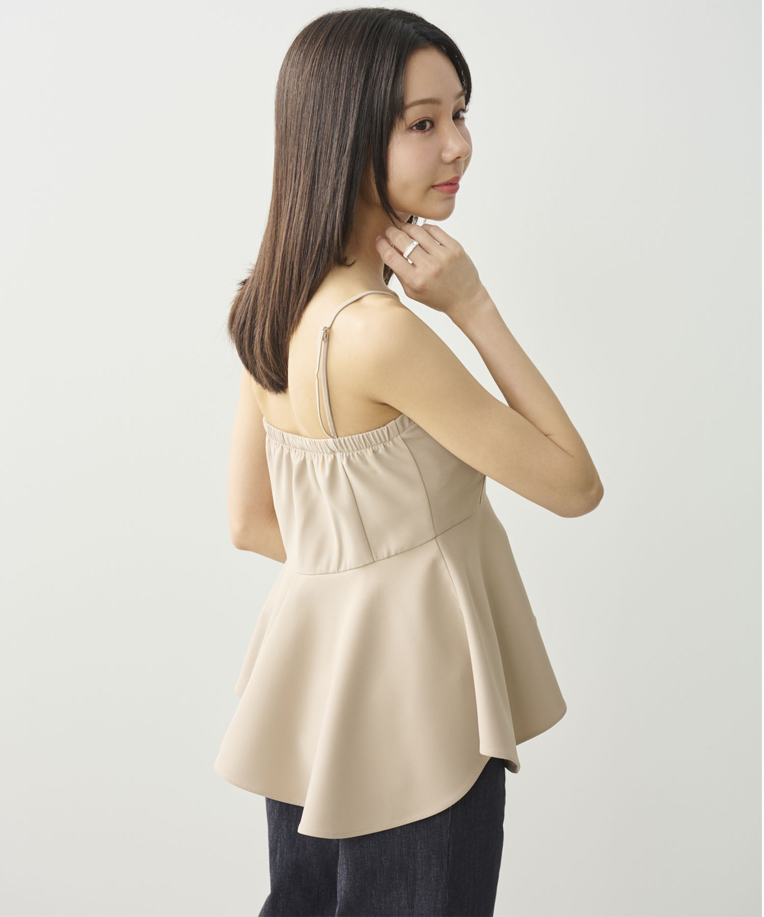 ペプラムキャミ×ワイドパンツセットアップ｜PETAL ONLINE（ペタル